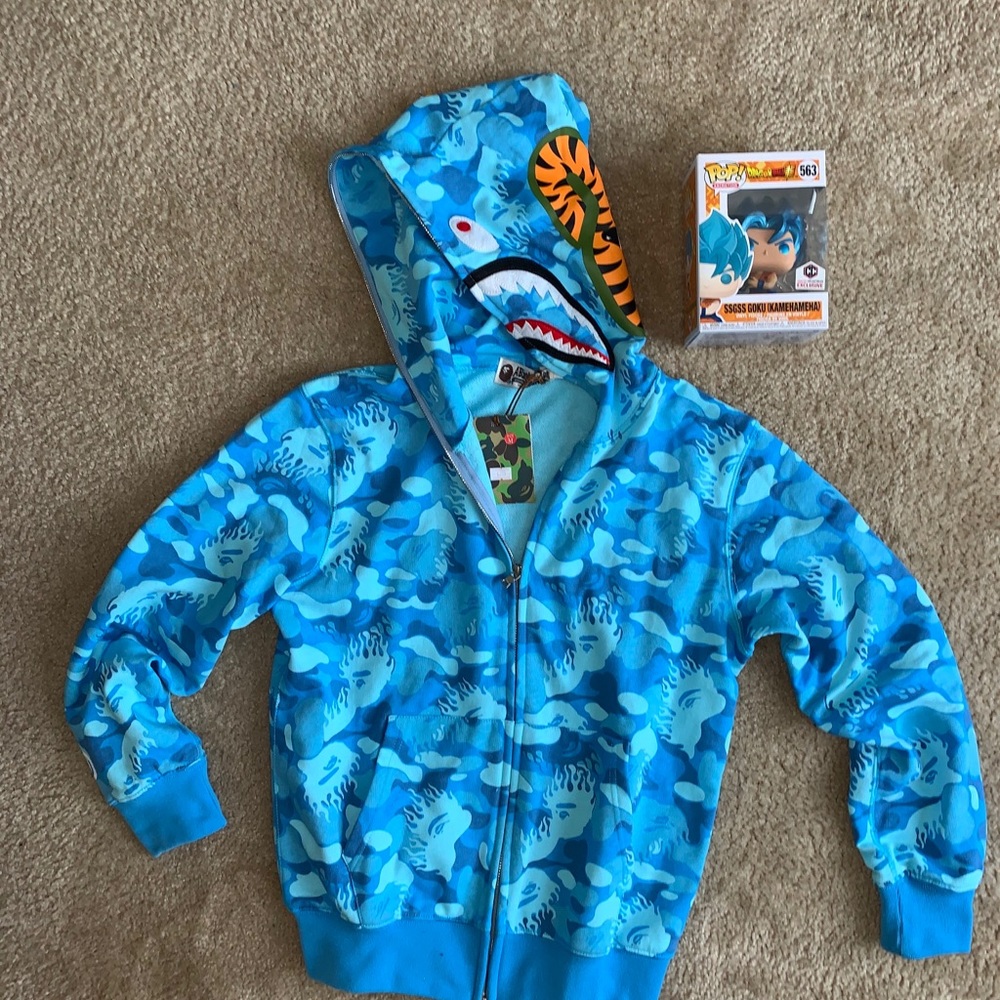 Bape zip up hoodie - Picture 16 of 16